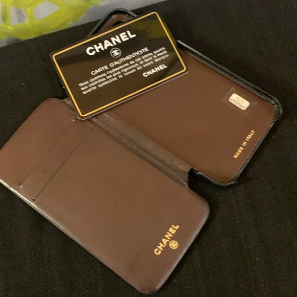 🔥 SOLD🔥 Chanel Caviar Leather Phone Case fits most iPhone XS and XR - Picture 4 of 7
